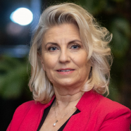 Zdjęcie profilowe: dr inż. Elżbieta Zamiar